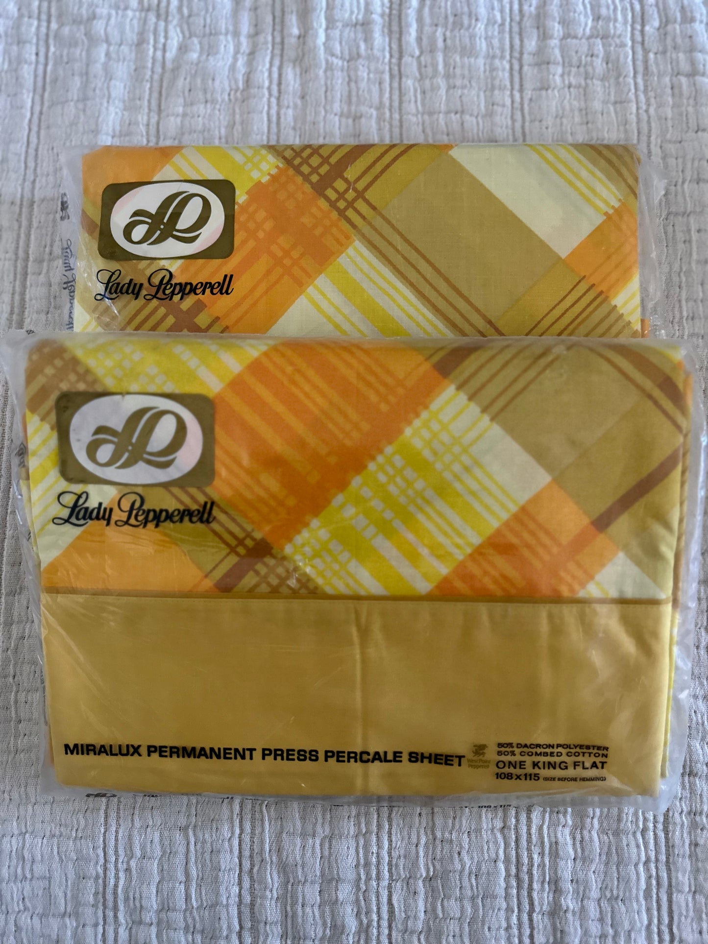 Vintage Lady Pepperell Gold Plaid King Size Sheet Set