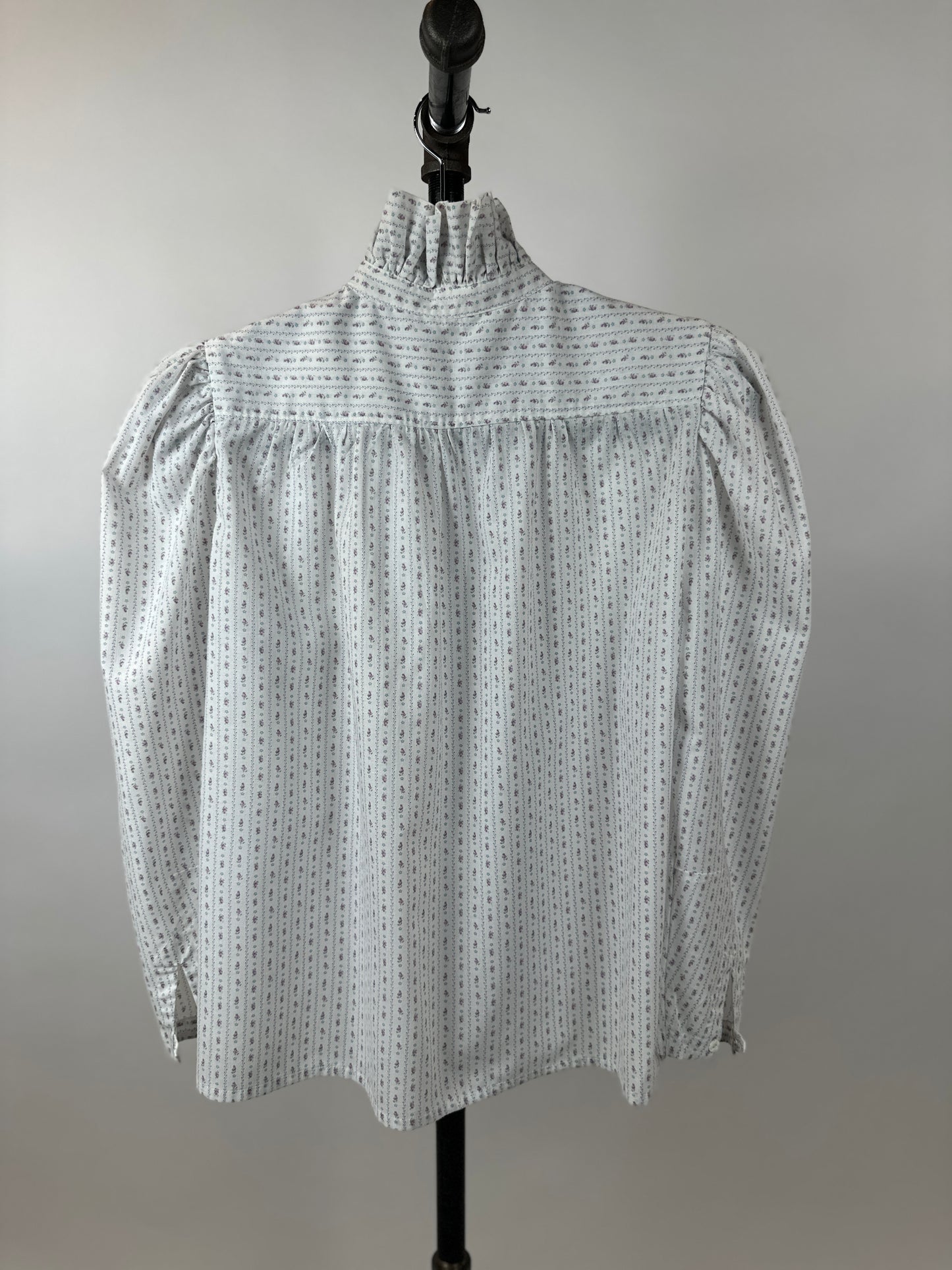 Vintage Dainty Floral Top