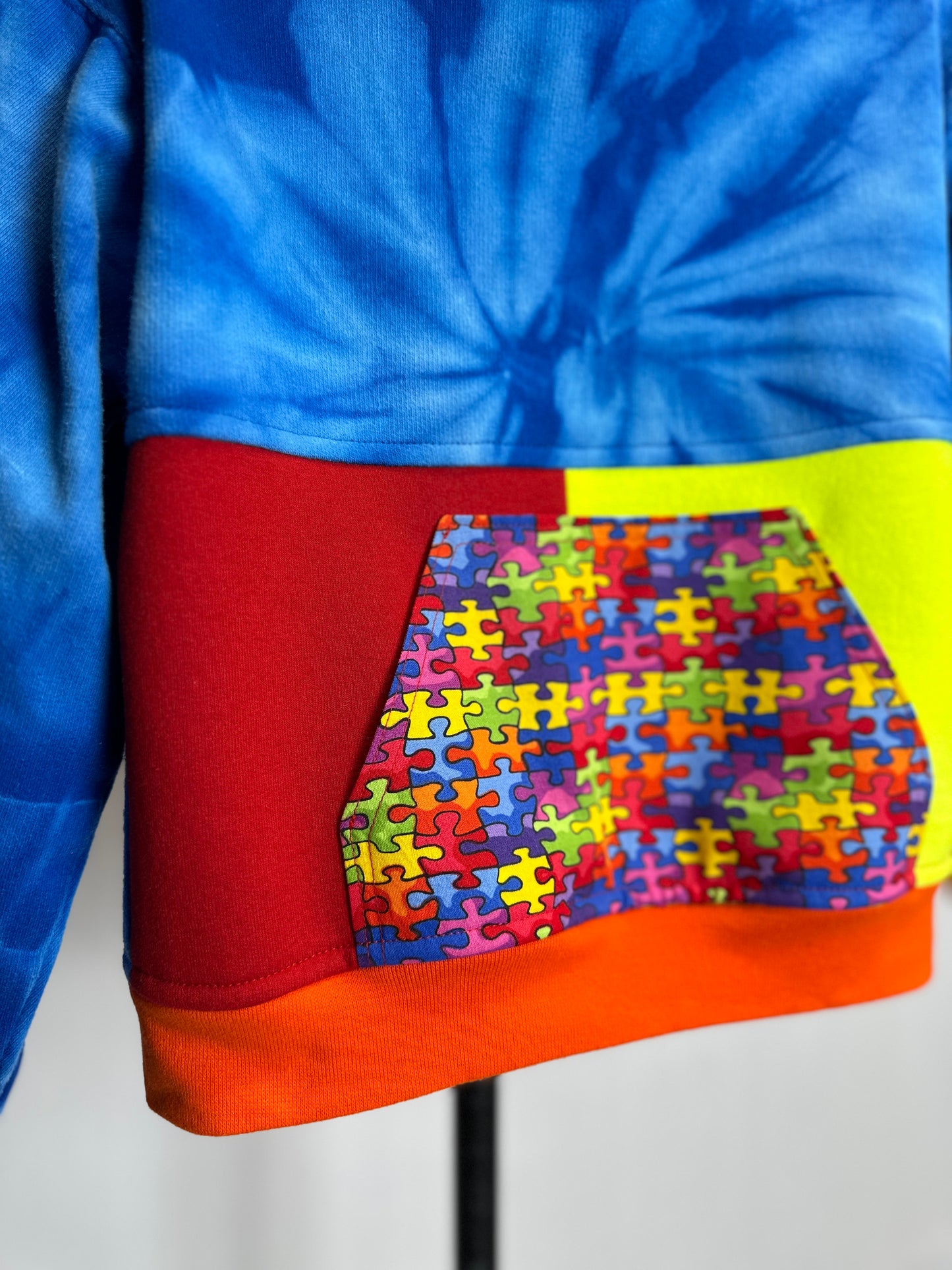 Kids Fleece Hoodie | Size 6-7