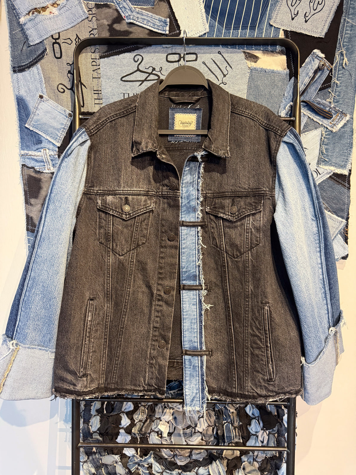 WORN BY: Sheri 001