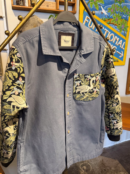 WORN BY: Wilson 002