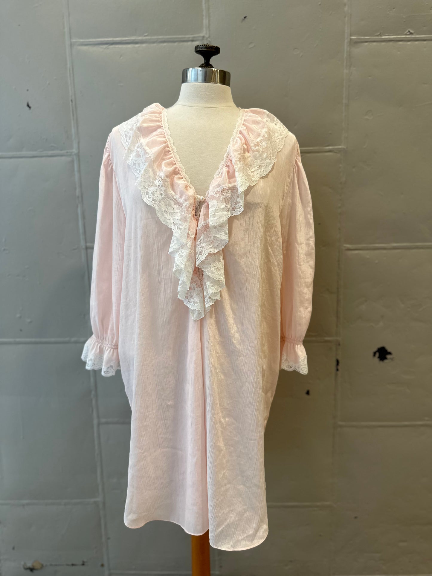 Vintage Eve Stillman Pink Nightgown