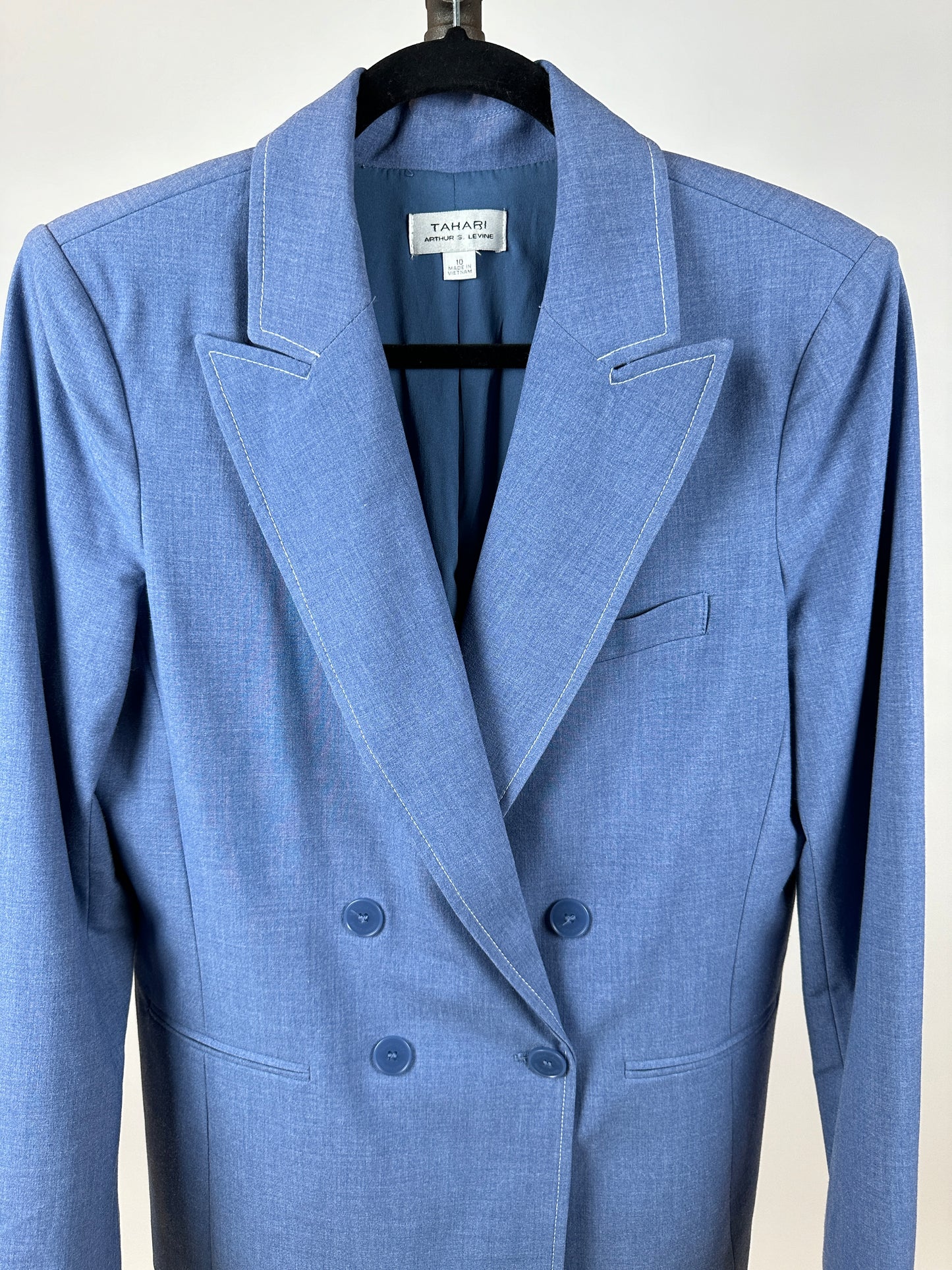 Vintage Tahari Blazer